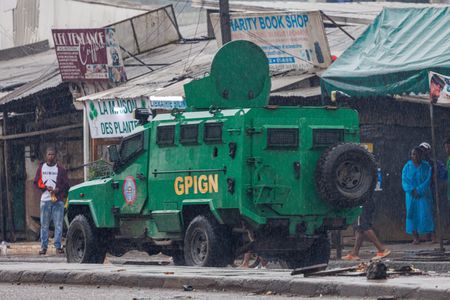 tagreuters.com2025binary_LYNXMPEL9R0R5-VIEWIMAGE