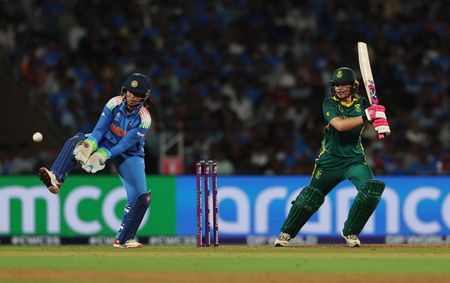 tagreuters.com2025binary_LYNXMPELA10CT-VIEWIMAGE