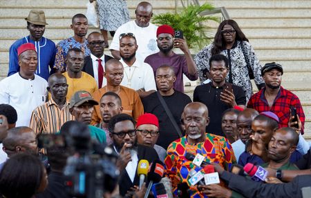 tagreuters.com2025binary_LYNXMPELAJ13O-VIEWIMAGE