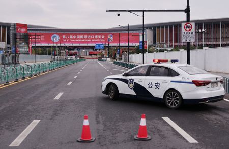 tagreuters.com2025binary_LYNXMPELA4032-VIEWIMAGE