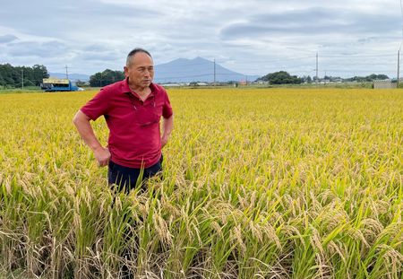 tagreuters.com2025binary_LYNXMPELAA00N-VIEWIMAGE