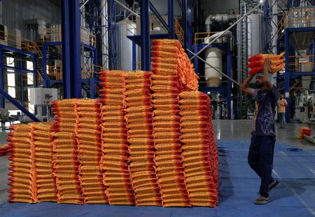 tagreuters.com2025binary_LYNXMPELAH0BS-VIEWIMAGE