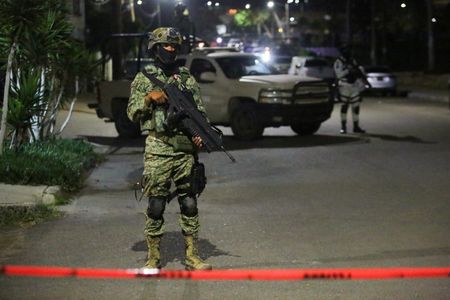 tagreuters.com2025binary_LYNXMPELA10D2-VIEWIMAGE