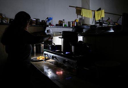 tagreuters.com2024binary_LYNXMPEK8E04V-VIEWIMAGE