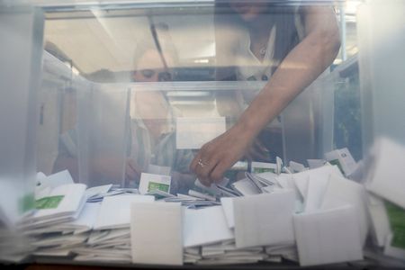 tagreuters.com2025binary_LYNXMPELAF0CN-VIEWIMAGE