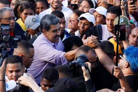 tagreuters.com2025binary_LYNXMPELAH00S-VIEWIMAGE