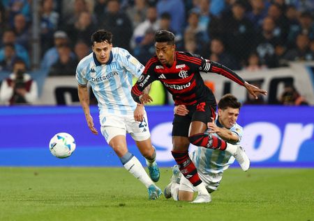 tagreuters.com2025binary_LYNXMPEL9T076-VIEWIMAGE