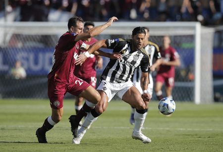 tagreuters.com2025binary_LYNXMPELAL0I3-VIEWIMAGE