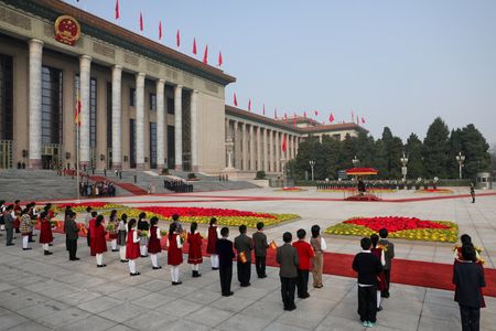 tagreuters.com2025binary_LYNXMPELAB08T-VIEWIMAGE