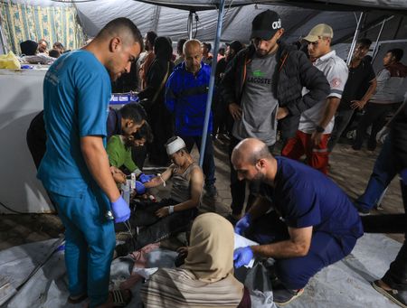 tagreuters.com2025binary_LYNXMPELAI111-VIEWIMAGE