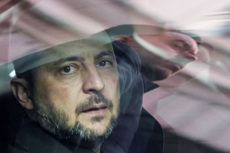 tagreuters.com2025binary_LYNXMPELAN11Z-VIEWIMAGE