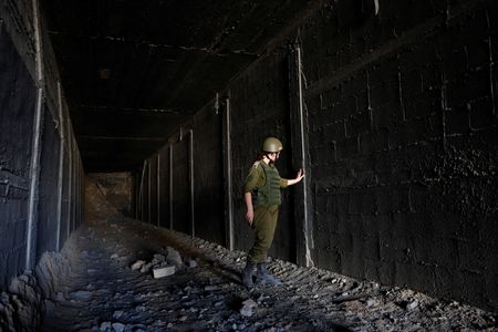 tagreuters.com2024binary_LYNXMPEK8C0TB-VIEWIMAGE