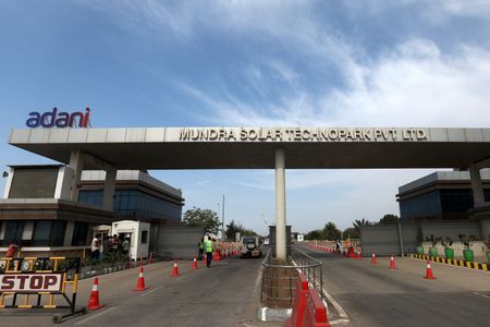 tagreuters.com2024binary_LYNXMPEK8D035-VIEWIMAGE