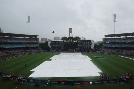 tagreuters.com2025binary_LYNXMPELA104J-VIEWIMAGE