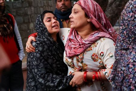 tagreuters.com2025binary_LYNXMPELAA02F-VIEWIMAGE