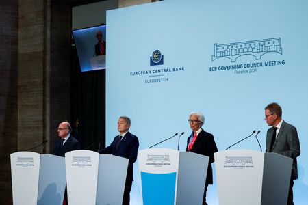 tagreuters.com2025binary_LYNXMPEL9T0UI-VIEWIMAGE