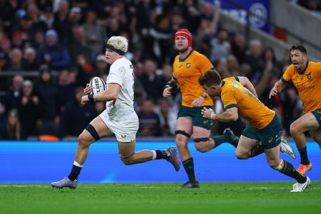 tagreuters.com2025binary_LYNXMPELA01FQ-VIEWIMAGE