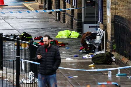 tagreuters.com2025binary_LYNXMPELA1038-VIEWIMAGE