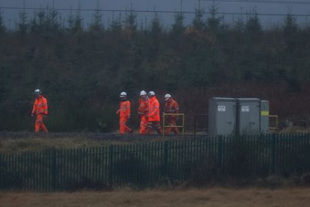 tagreuters.com2025binary_LYNXMPELA20JE-VIEWIMAGE