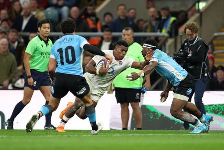 tagreuters.com2025binary_LYNXMPELA70DI-VIEWIMAGE