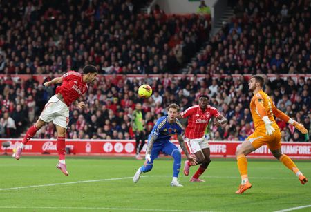 tagreuters.com2025binary_LYNXMPELA808W-VIEWIMAGE