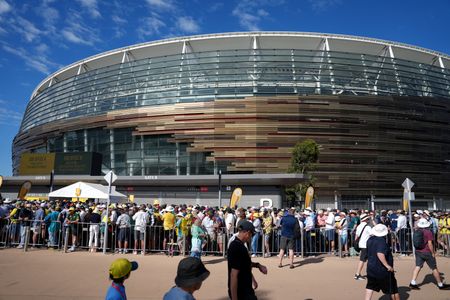 tagreuters.com2025binary_LYNXMPELAK030-VIEWIMAGE