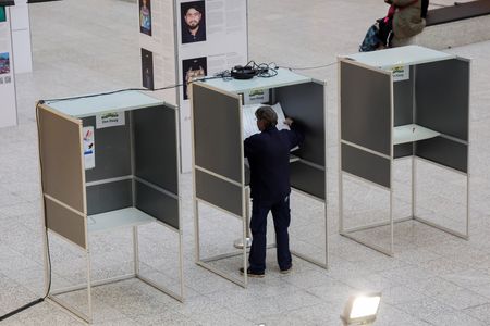 tagreuters.com2025binary_LYNXMPEL9S0AY-VIEWIMAGE