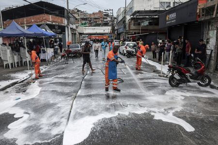 tagreuters.com2025binary_LYNXMPEL9U11P-VIEWIMAGE