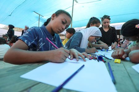 tagreuters.com2025binary_LYNXMPELA210U-VIEWIMAGE