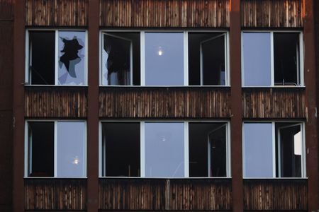 tagreuters.com2025binary_LYNXMPELA40FS-VIEWIMAGE