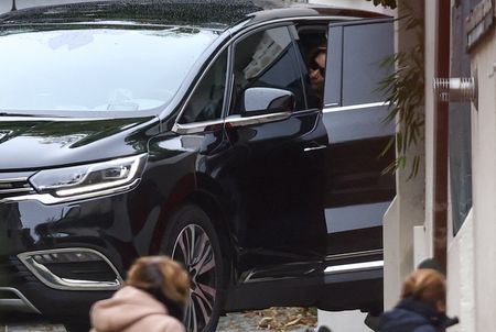 tagreuters.com2025binary_LYNXMPELA90PC-VIEWIMAGE