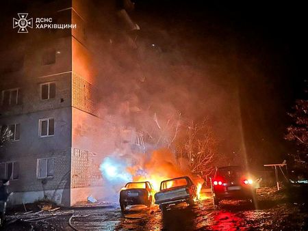 tagreuters.com2025binary_LYNXMPELAG086-VIEWIMAGE