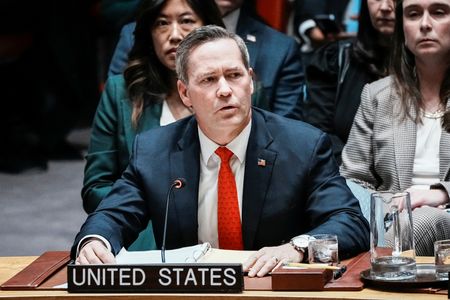 tagreuters.com2025binary_LYNXMPELAG14M-VIEWIMAGE