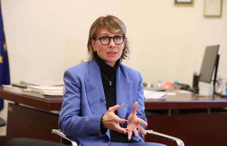 tagreuters.com2025binary_LYNXMPELAH07S-VIEWIMAGE