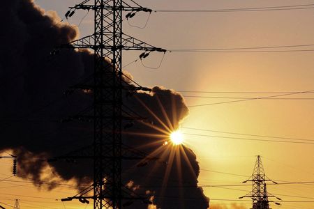 tagreuters.com2025binary_LYNXMPELAI091-VIEWIMAGE