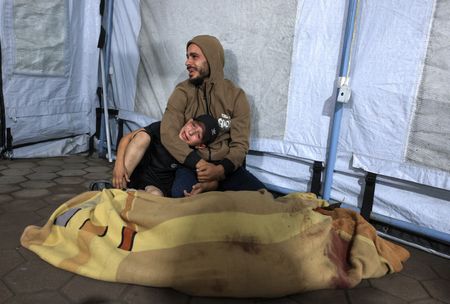 tagreuters.com2025binary_LYNXMPELAI103-VIEWIMAGE