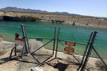 tagreuters.com2024binary_LYNXNPEK1L0PX-VIEWIMAGE